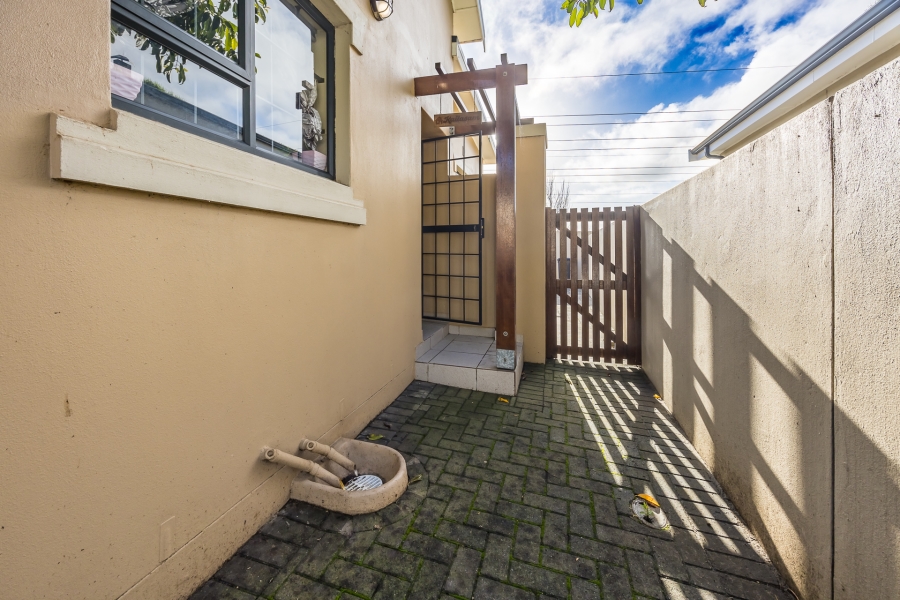 3 Bedroom Property for Sale in Buh Rein Estate Western Cape